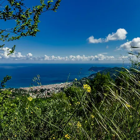 The Historic Oil Mill- Romantic Retreat Apartment Alassio