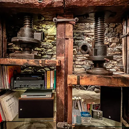 Apartment The Historic Oil Mill- Romantic Retreat Alassio