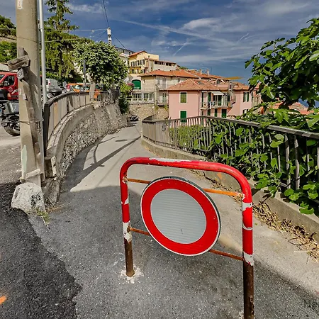 The Historic Oil Mill- Romantic Retreat Alassio