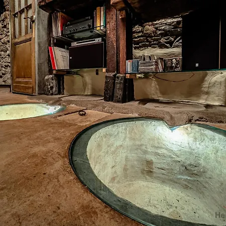 The Historic Oil Mill- Romantic Retreat Apartment Alassio