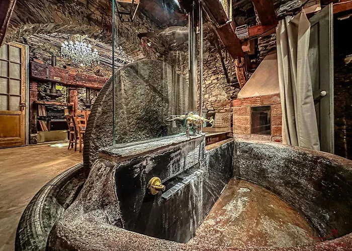 The Historic Oil Mill- Romantic Retreat Alassio