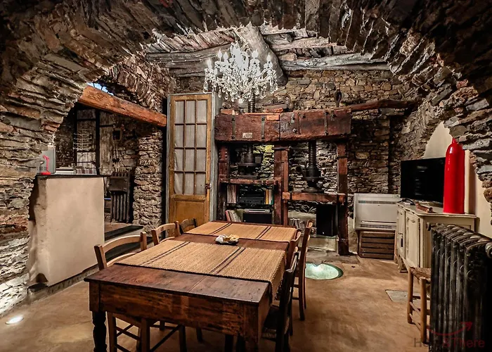 Apartmán The Historic Oil Mill- Romantic Retreat